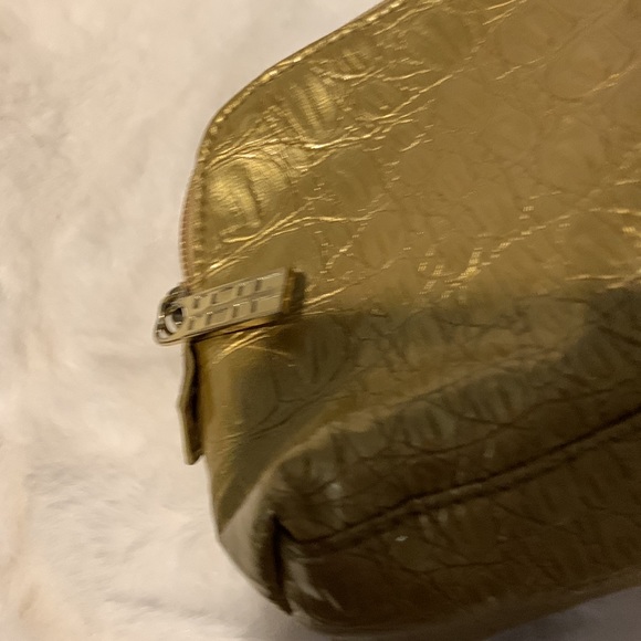 Elizabeth Arden Cosmetic Bag - Picture 5 of 8